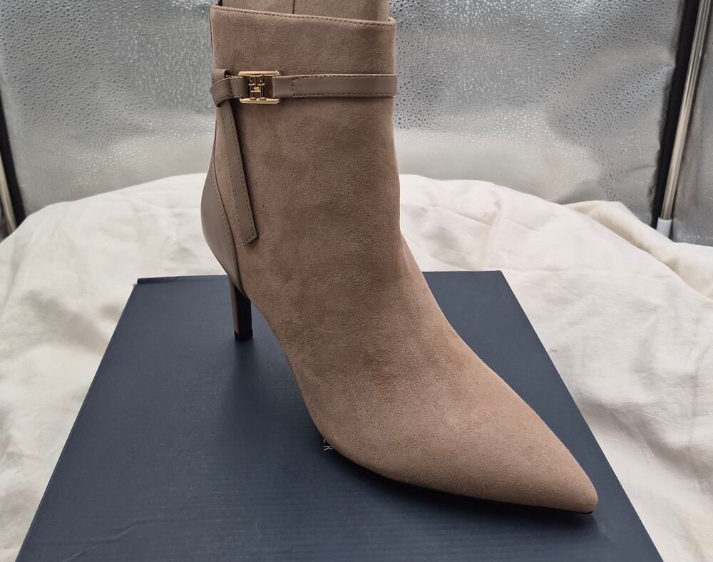 NEW Tommy Hilfiger Jorine pointed-toe dress booties tapered stiletto heel sz 11